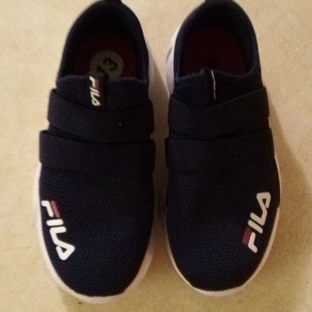 Fila boys shoes size 13